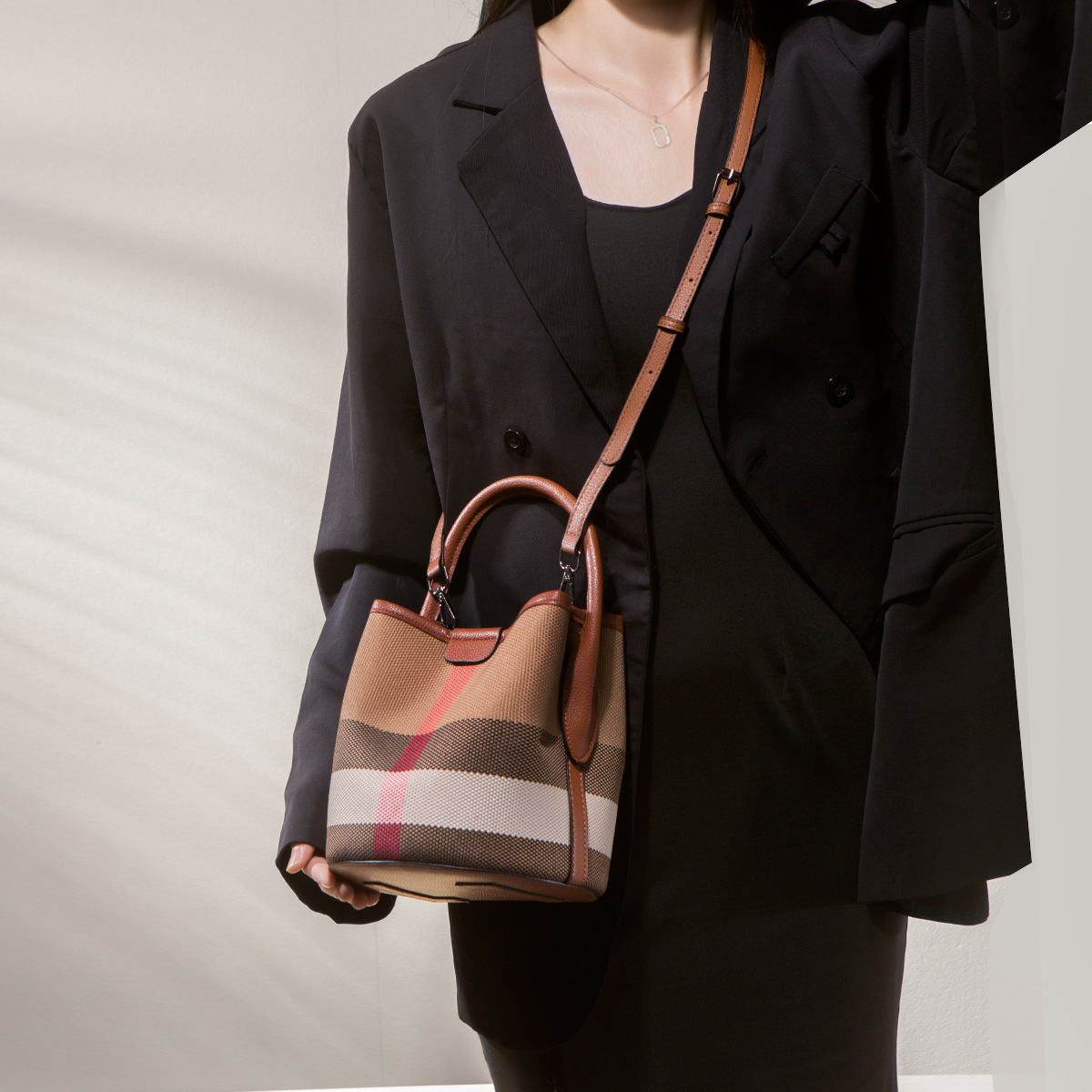 기저귀 가방 미니멀리스트 고급 비즈니스 통근용 가죽 크 - Leather Work Womens Backpack 리뷰 및 가격
